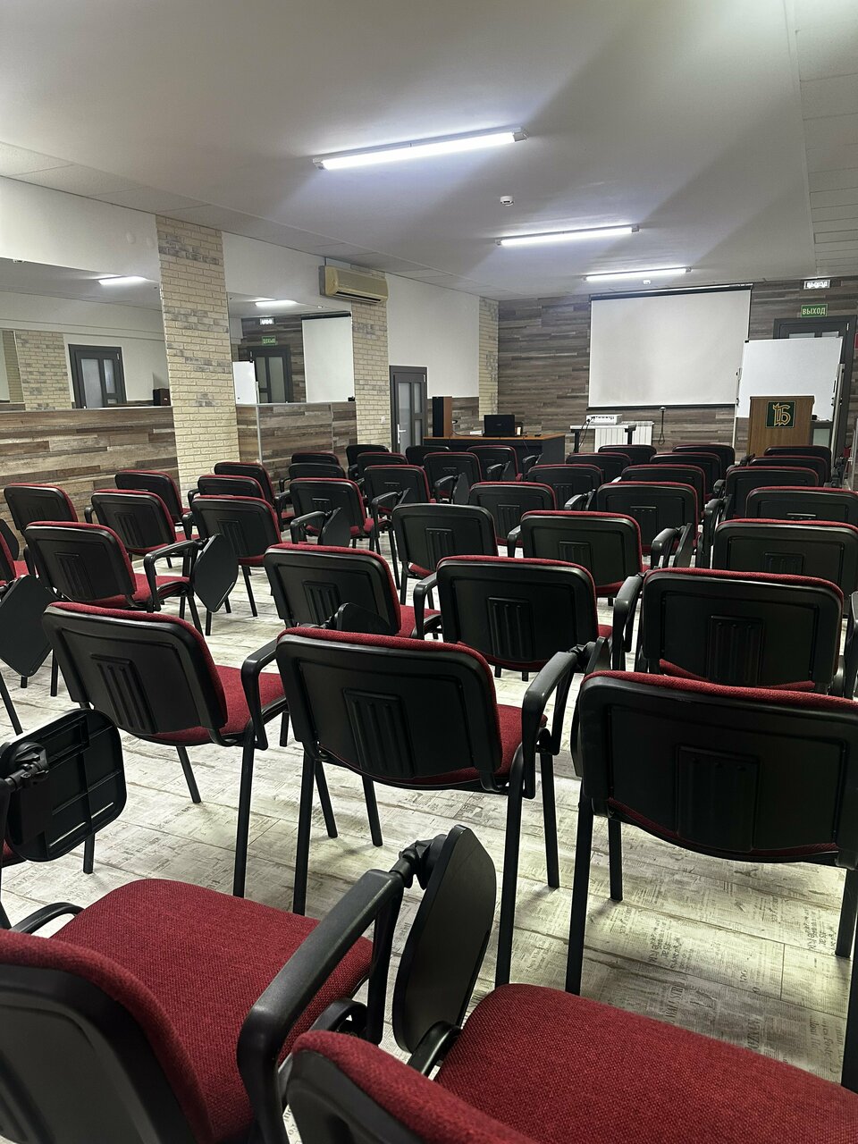 Фото Гостиница Бристоль Ейск-167 Гостиница Бристоль Ейск-167