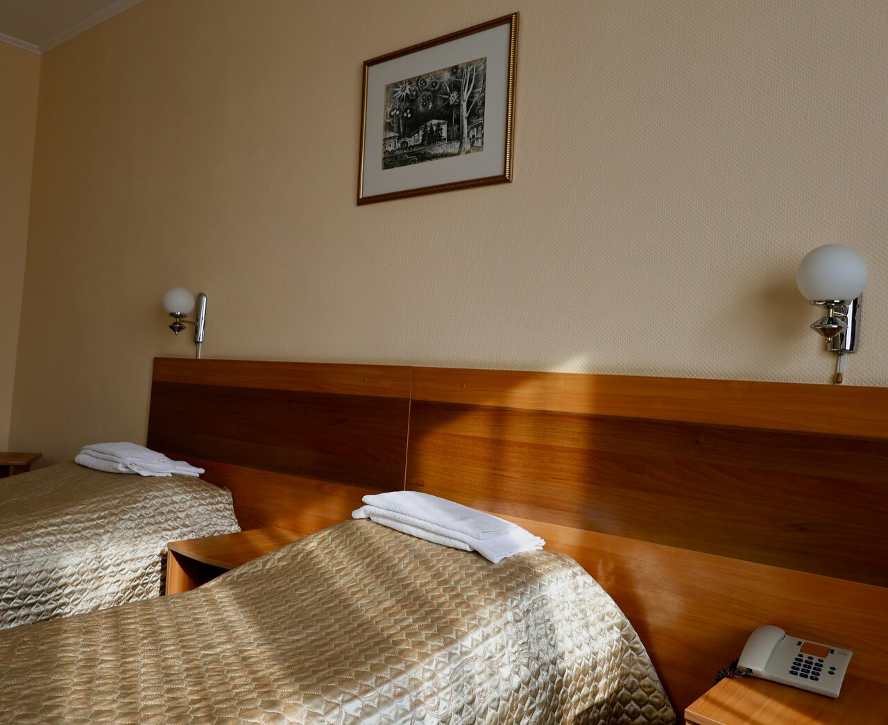 Фото Гостиница Бристоль Ейск-143 Гостиница Бристоль Ейск-143