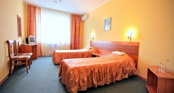 Фото Гостиница Бристоль Ейск-139 Гостиница Бристоль Ейск-139