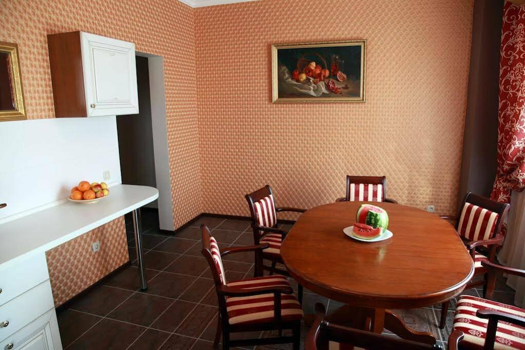 Фото Гостиница Бристоль Ейск-229 Гостиница Бристоль Ейск-229