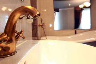 Фото Гостиница Бристоль Ейск Люкс с 1 спальней 5 Гостиница Бристоль Ейск Люкс с 1 спальней-5