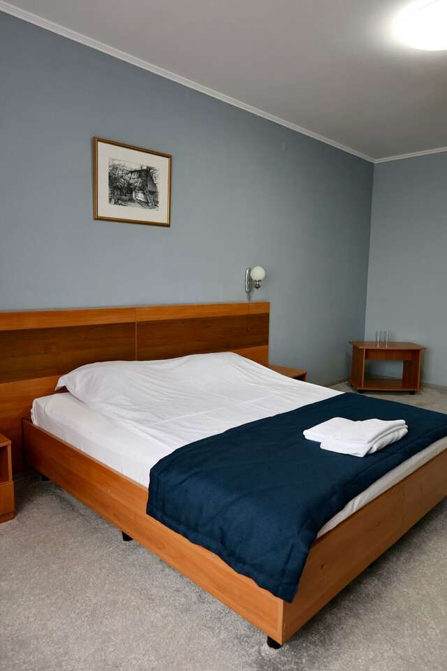 Фото Гостиница Бристоль Ейск-156 Гостиница Бристоль Ейск-156