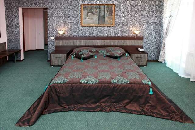 Фото Гостиница Бристоль Ейск-237 Гостиница Бристоль Ейск-237