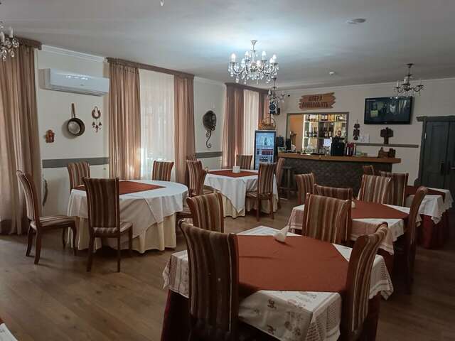 Фото Гостиница Бристоль Ейск-180 Гостиница Бристоль Ейск-180