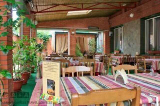 Фото Гостиница Бристоль Ейск-150 Гостиница Бристоль Ейск-150