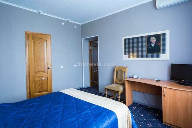 Фото Гостиница Бристоль Ейск-168 Гостиница Бристоль Ейск-168