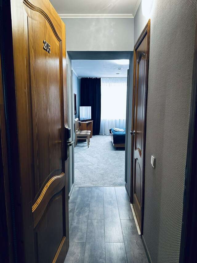 Фото Гостиница Бристоль Ейск-44 Гостиница Бристоль Ейск-44